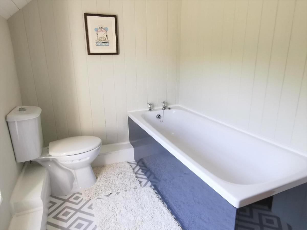 Wellstone Cottages - Jasmine Llanfyrnach Ngoại thất bức ảnh